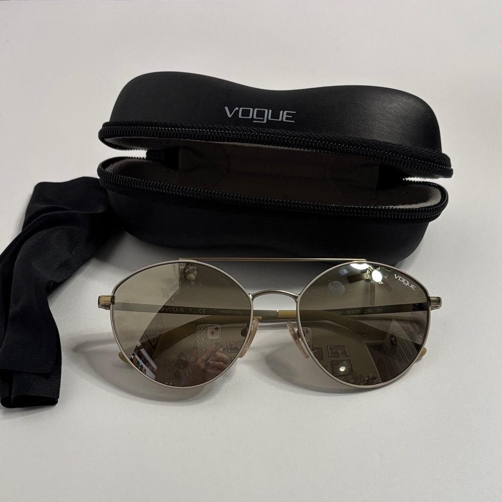 Vogue Women’s Gold Frame Sunglasses W/Brown Tinted Lenses Vgc Minimal Scratches